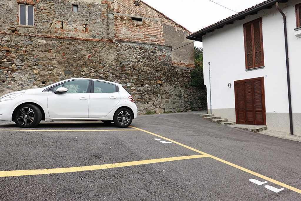 Casa Valeria Intero Appartamento Bosisio Parini ภายนอก รูปภาพ