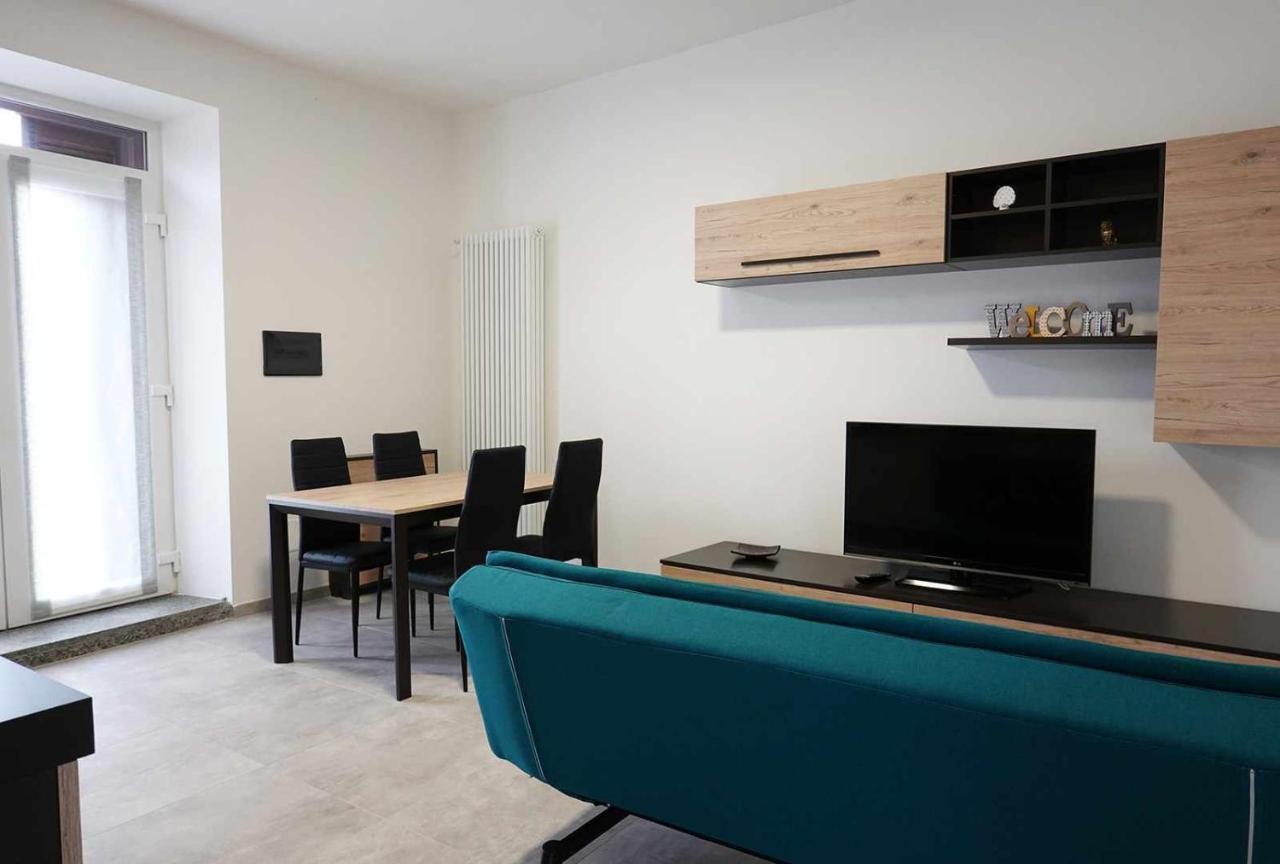 Casa Valeria Intero Appartamento Bosisio Parini ภายนอก รูปภาพ