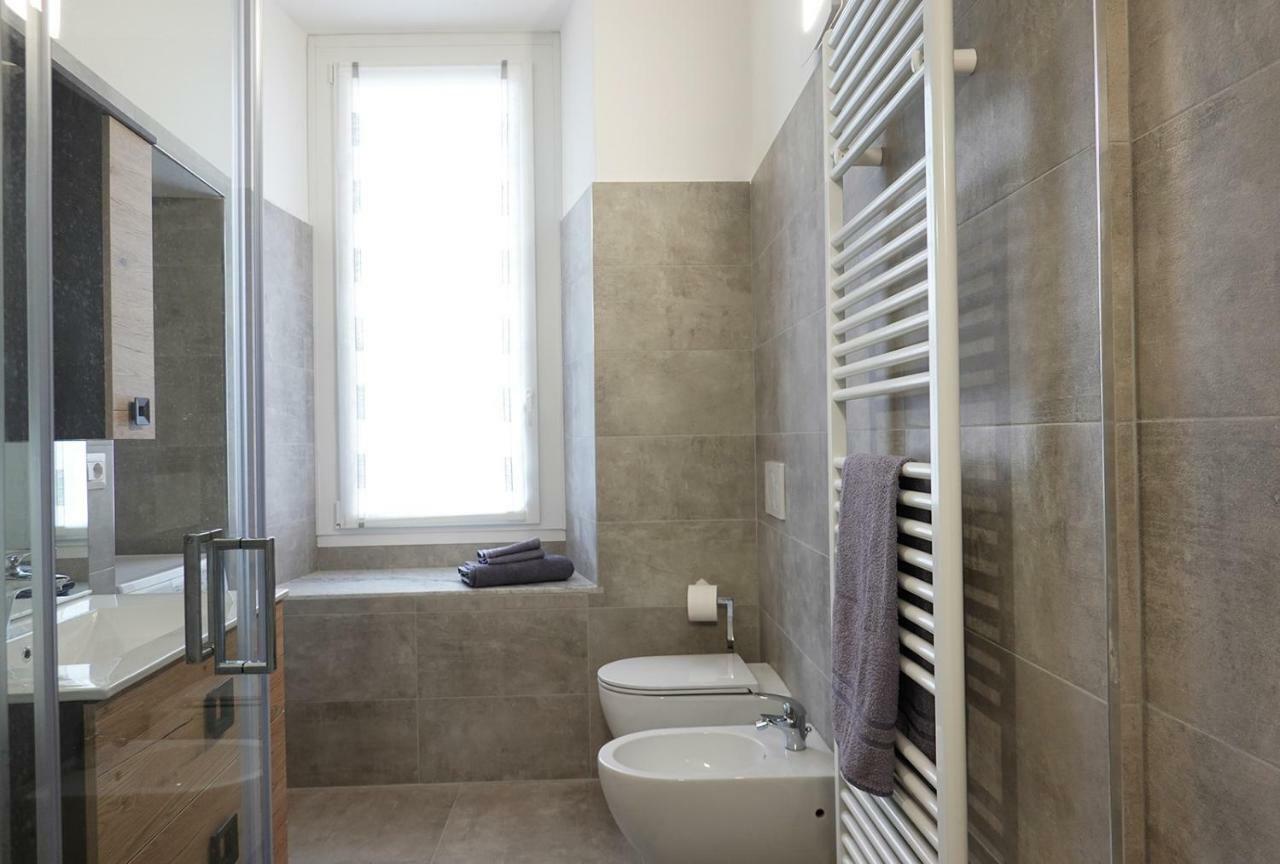 Casa Valeria Intero Appartamento Bosisio Parini ภายนอก รูปภาพ